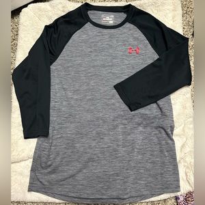 Men’s 3/4 Sleeve Under Armour Shirt